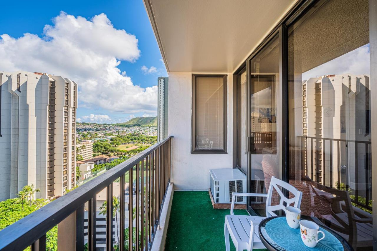 Free Parking, Pool, Sauna, Spa, Wifi, Bbq, Ac - Waikiki Banyan Honolulu Exterior foto