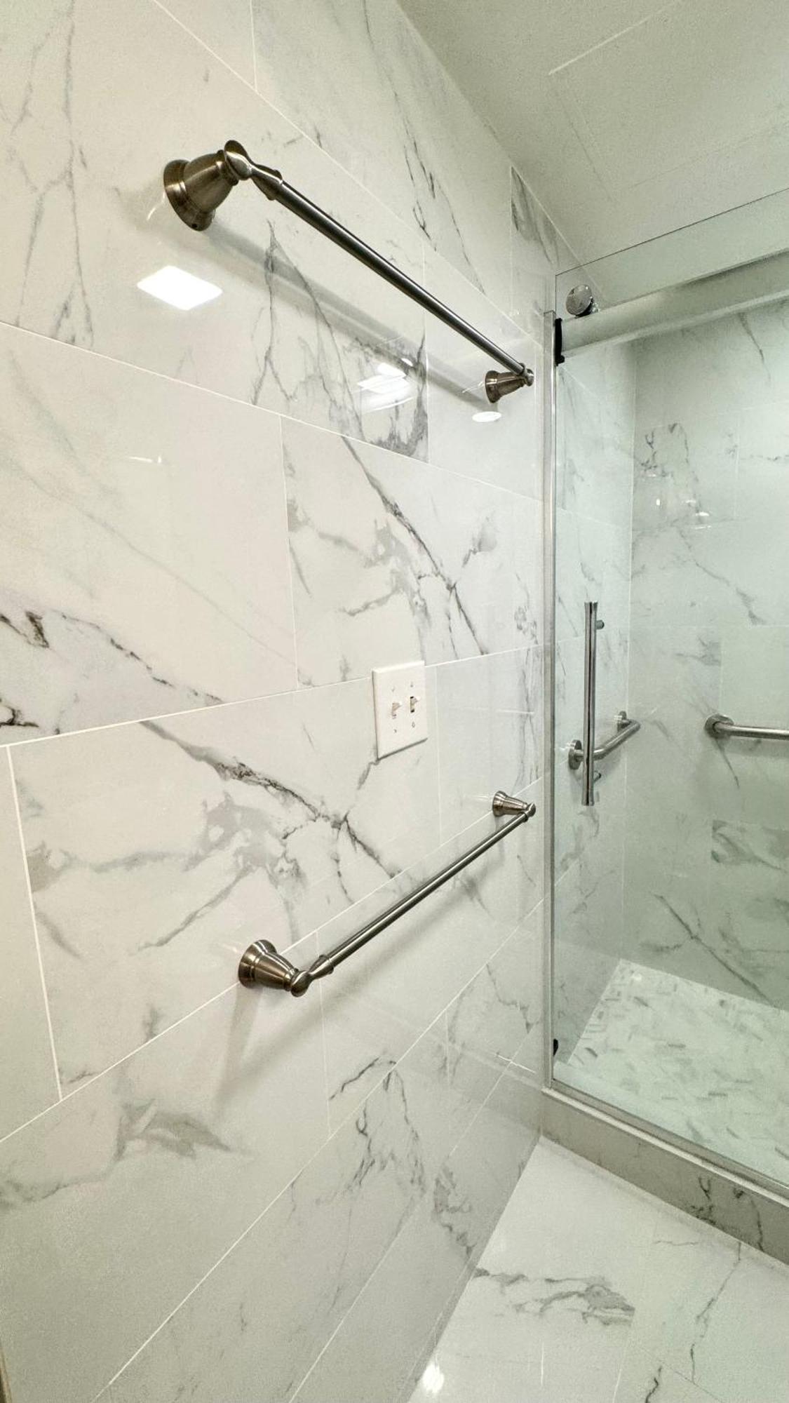 Free Parking, Pool, Sauna, Spa, Wifi, Bbq, Ac - Waikiki Banyan Honolulu Exterior foto